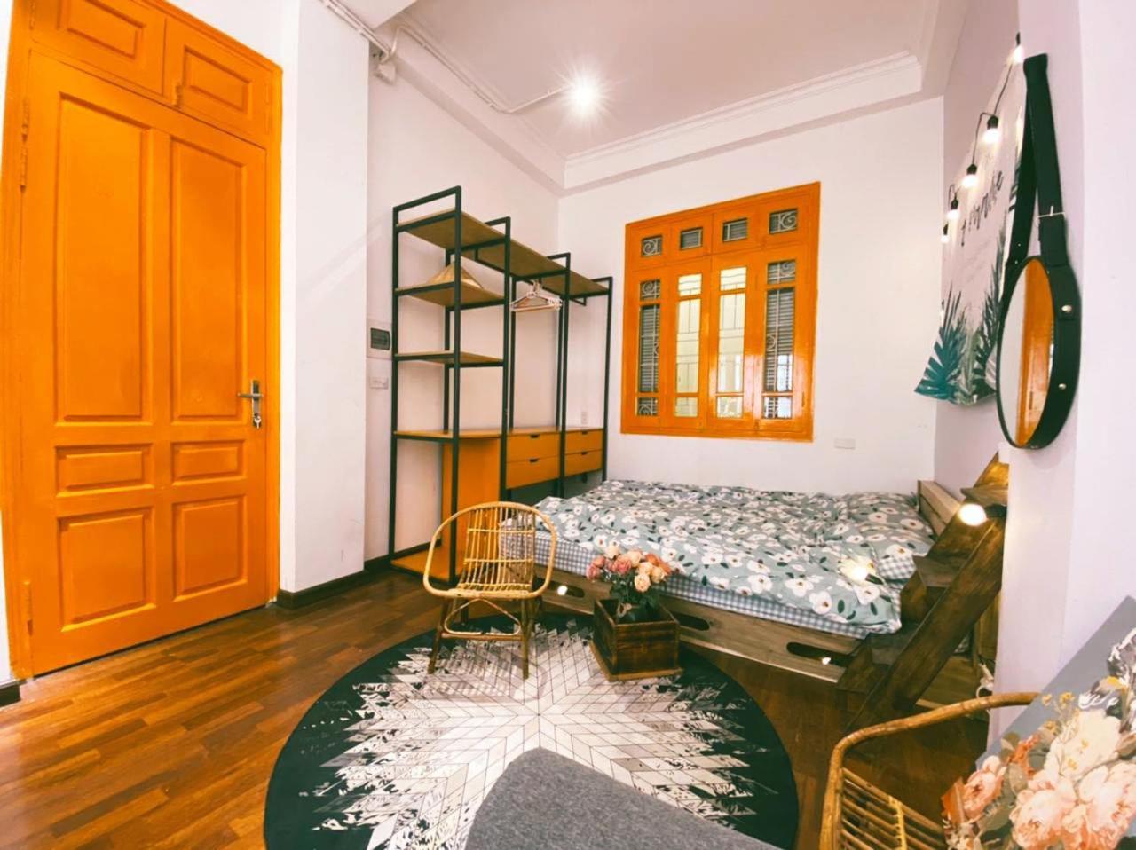 Ở trọ Orange With Balcony 02 Hà Nội